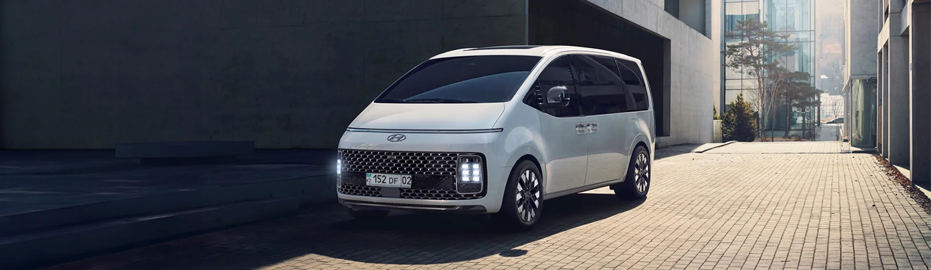 Купить новый Hyundai Staria 2023 у официального дилера в Астане