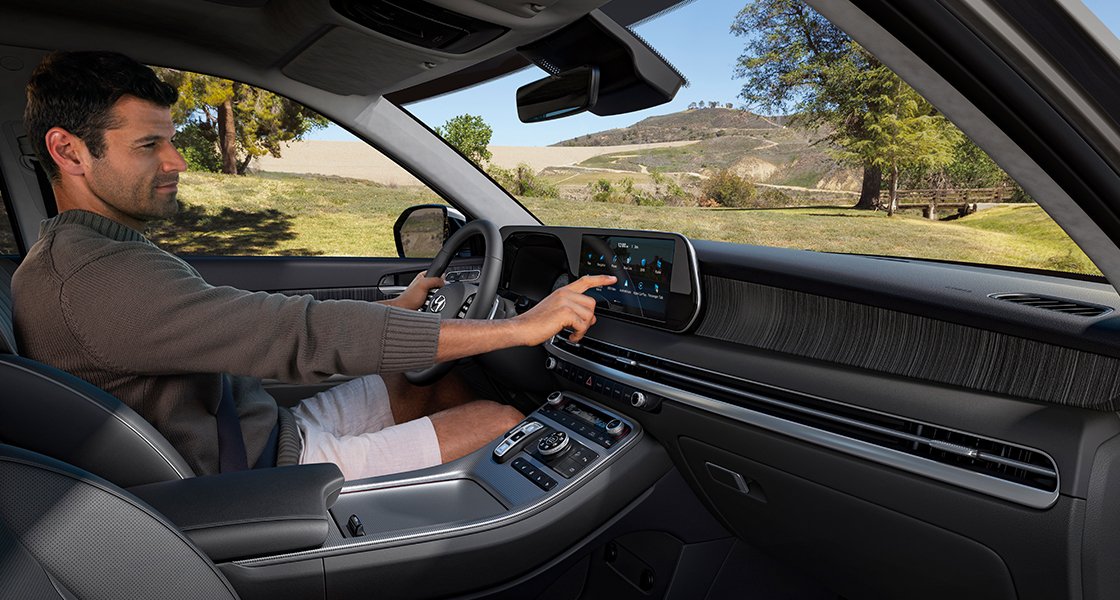 Роскошный салон.