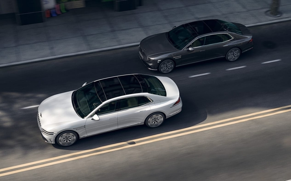 Hyundai G90, BLIND-SPOT COLLISION-AVOIDANCE ASSIST (BCA)